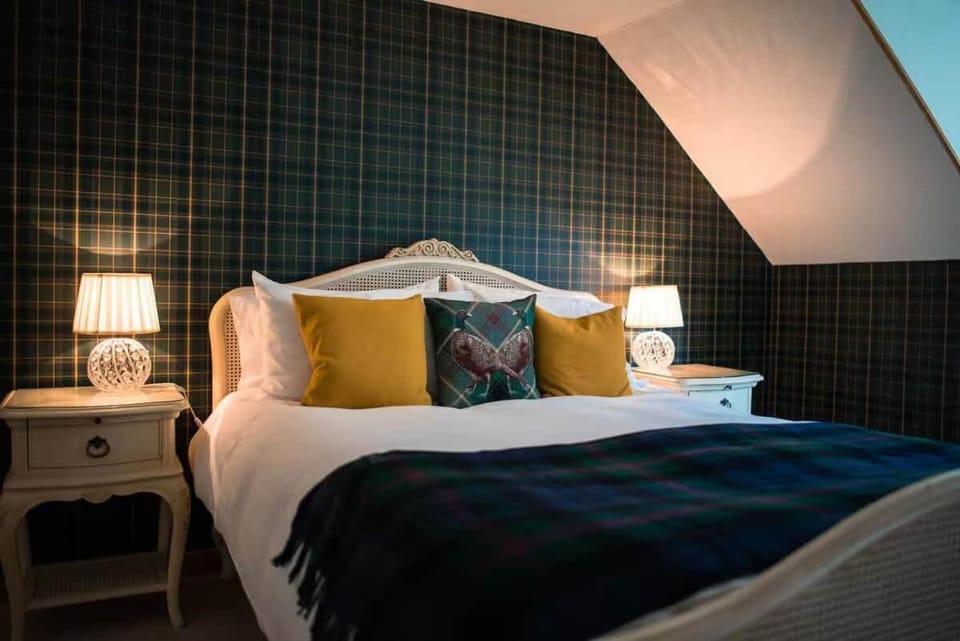 Loch Ness Escape | Pool, Views & Family Oriented House in Scotland