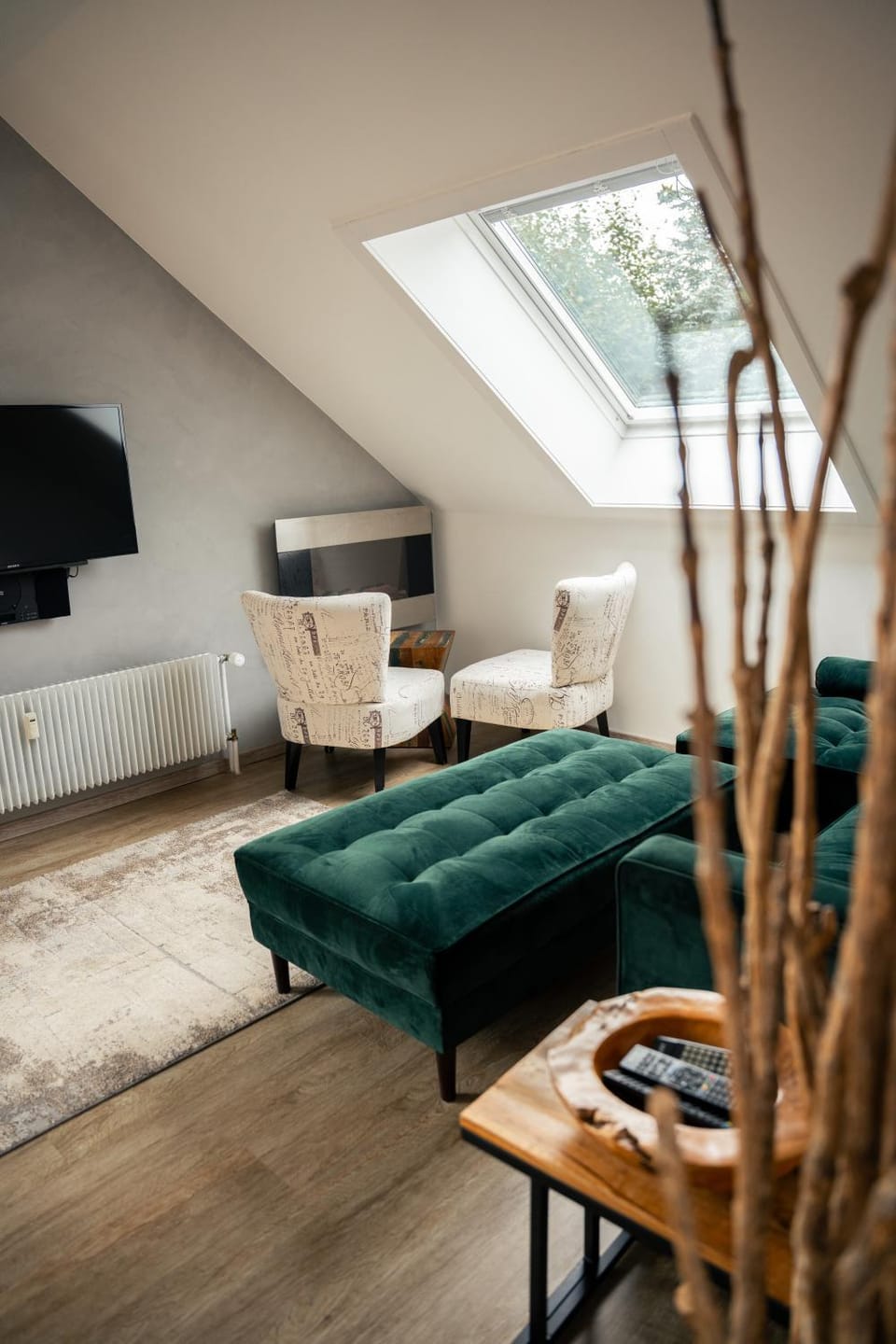 TV and multimedia, Living room, Seating area
