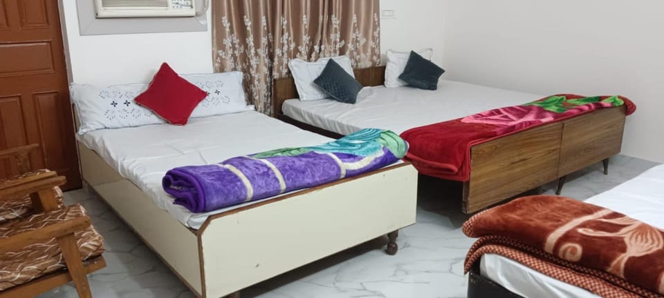 Shri jee kunj Home Stay Vacation rental in Varanasi