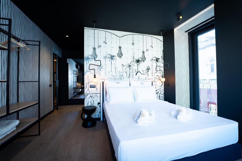 Bed, Photo of the whole room, Bedroom, towels, wardrobe