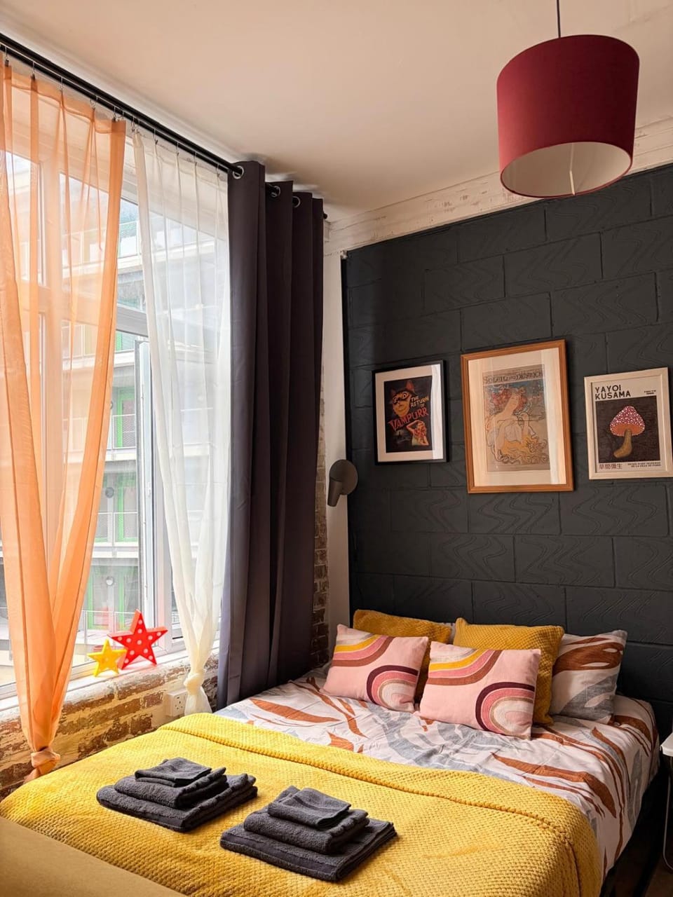 Artistic Loft in a heart of Hackney Wick Apartment in London Borough of Hackney