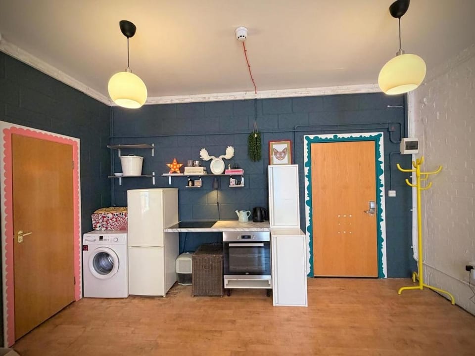 Artistic Loft in a heart of Hackney Wick Apartment in London Borough of Hackney