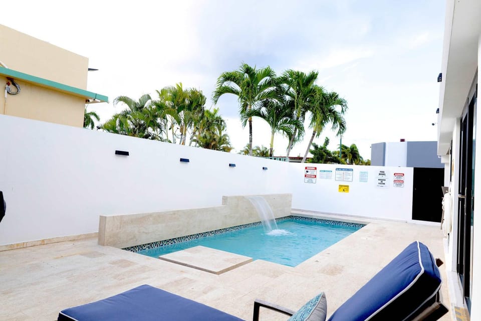 AQUA Casa A1 - Rm 2 -Charming Bedroom House in Dorado