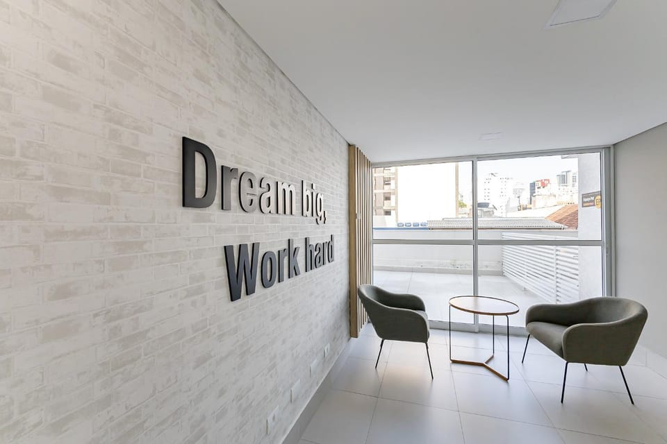 Meeting/conference room
