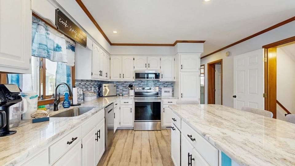 Keen-Wik on the Bay - 38138 Keenwik Rd House in Sussex County