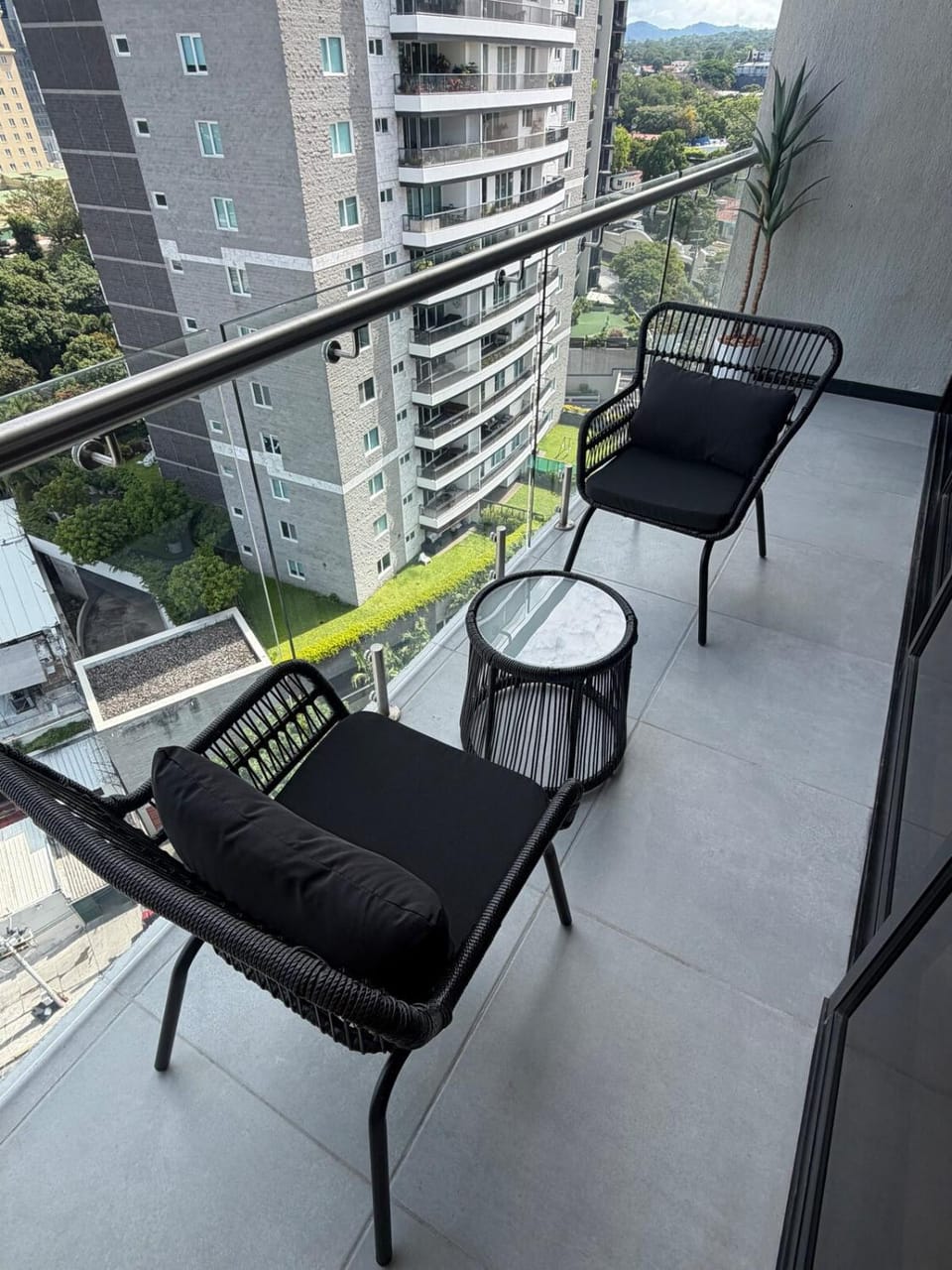 San Benito Sky Studio Art Haus 1312 Apartment in San Salvador