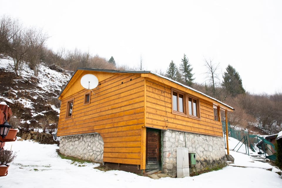 Property building, Winter