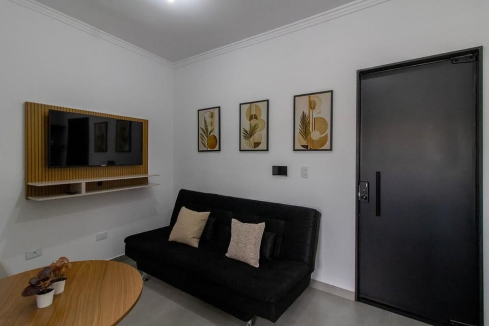 0802 Rosa Studio – Próx. do Aeroporto e Est. Cecap Apartment in Guarulhos