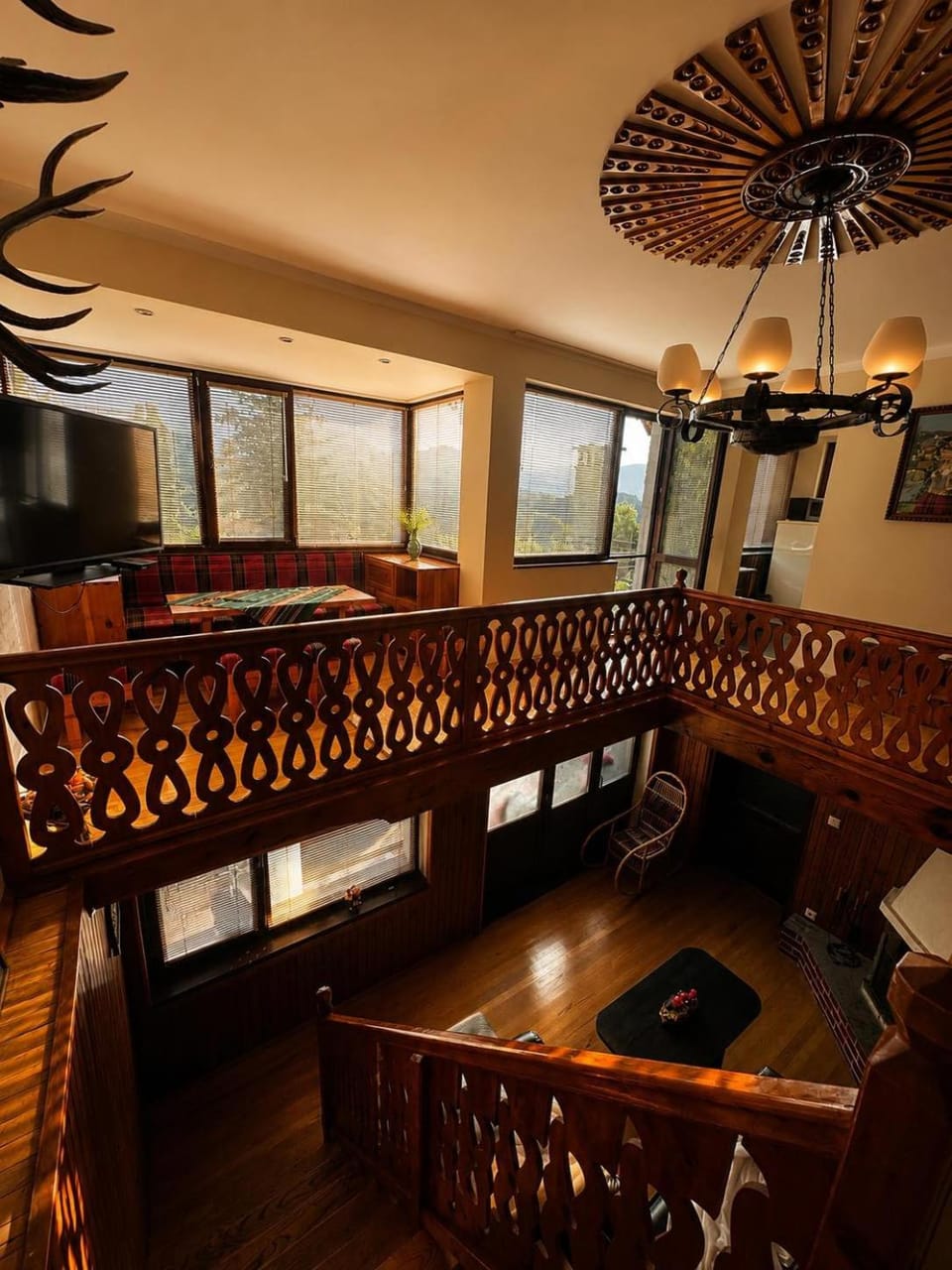 Communal lounge/ TV room, Living room, Seating area