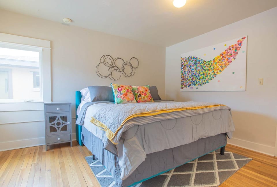 Sleeps 10 Walkable to Everything Pets Game Room House in Salida
