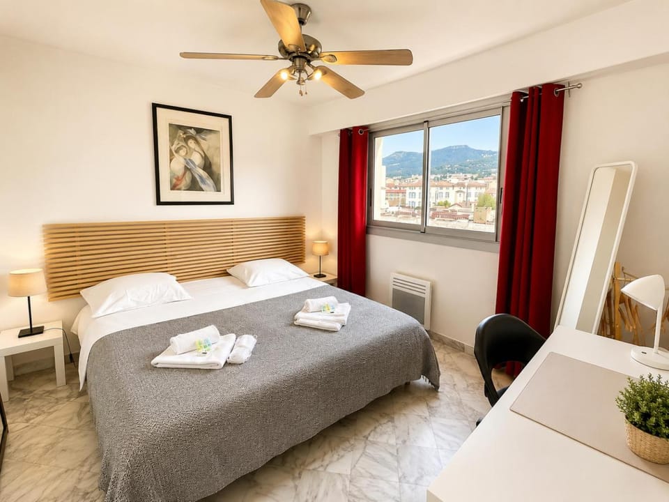 Chambre chez hôte Vacation rental in Toulon
