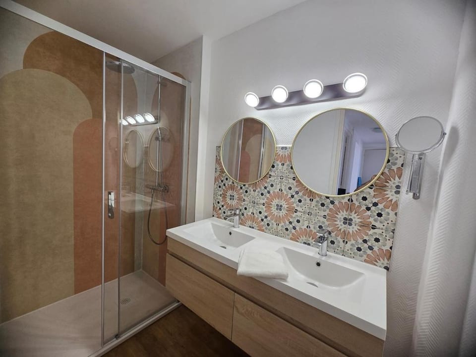 Atria SILS Apartment in Caen