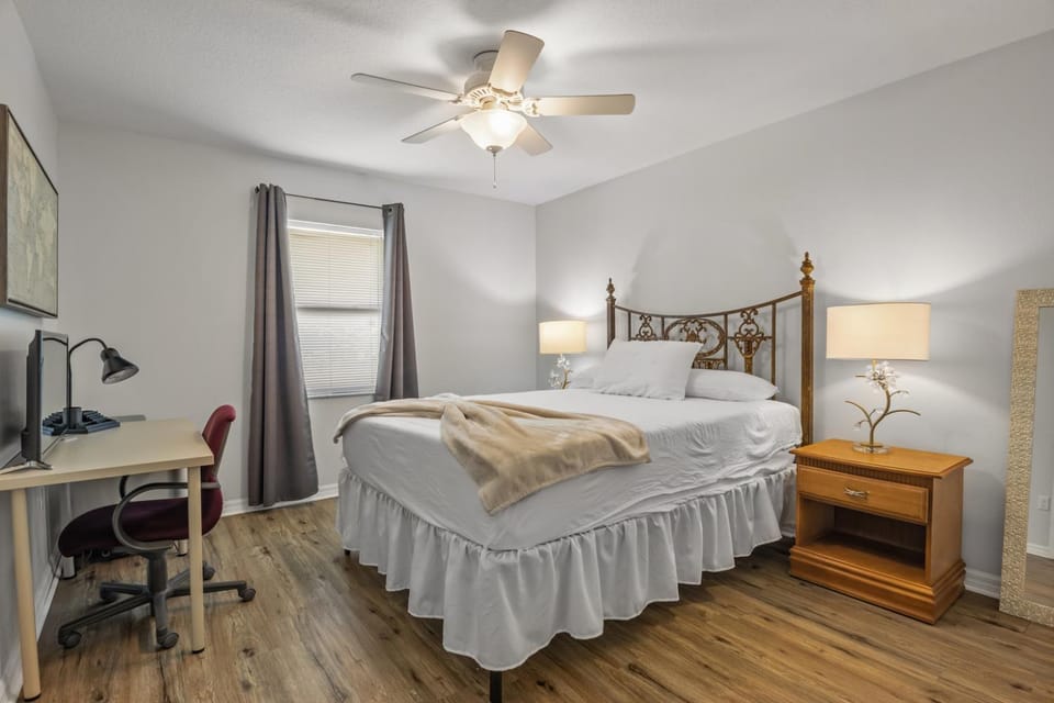 The Blue Door Retreat South Lakeland Unit #2 House in Lakeland