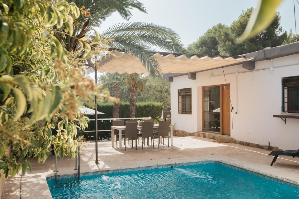Day, Garden, Garden, Garden view, Pool view, Swimming pool, sunbed