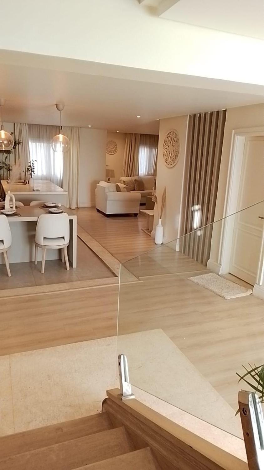 Kitchen or kitchenette, Living room, Dining area