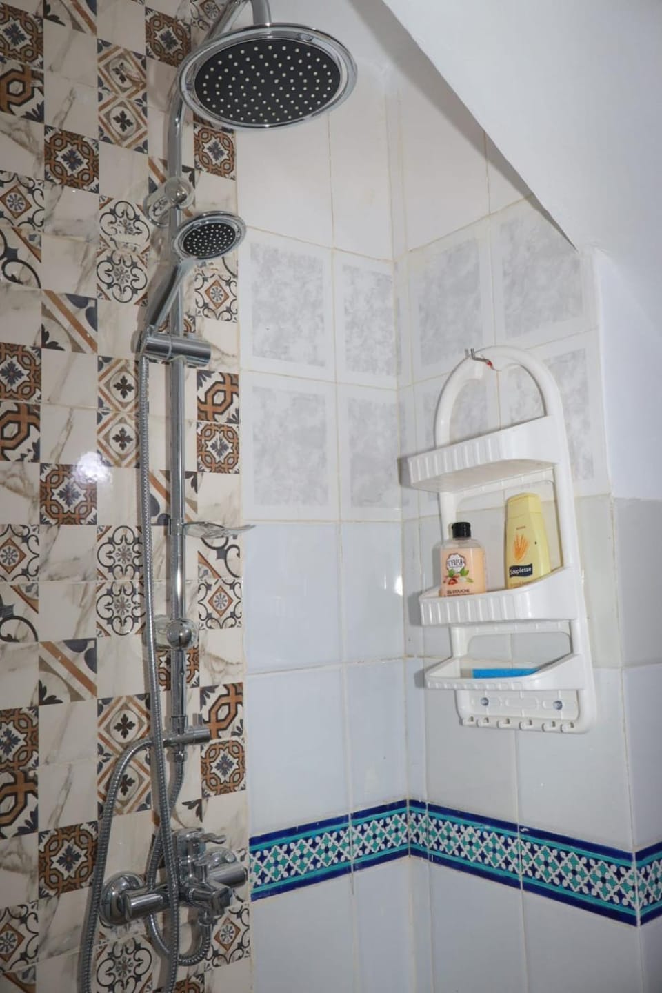 Appart ennasr monoprix Apartment in Tunis