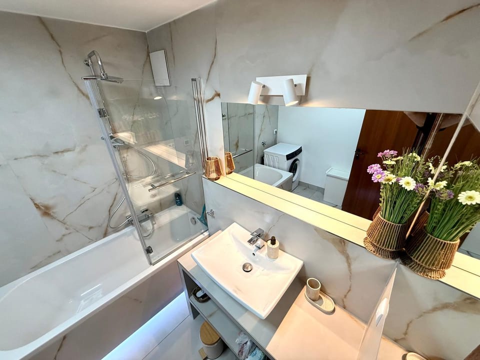 Goldstadt Apartment - Design und Relax Suite - Modernes Wohnen in Pforzheim Apartment in Pforzheim
