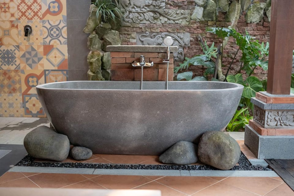 Open Air Bath