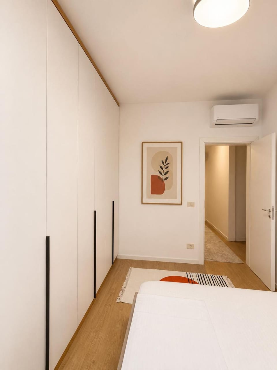 Bed, Bedroom, air conditioner