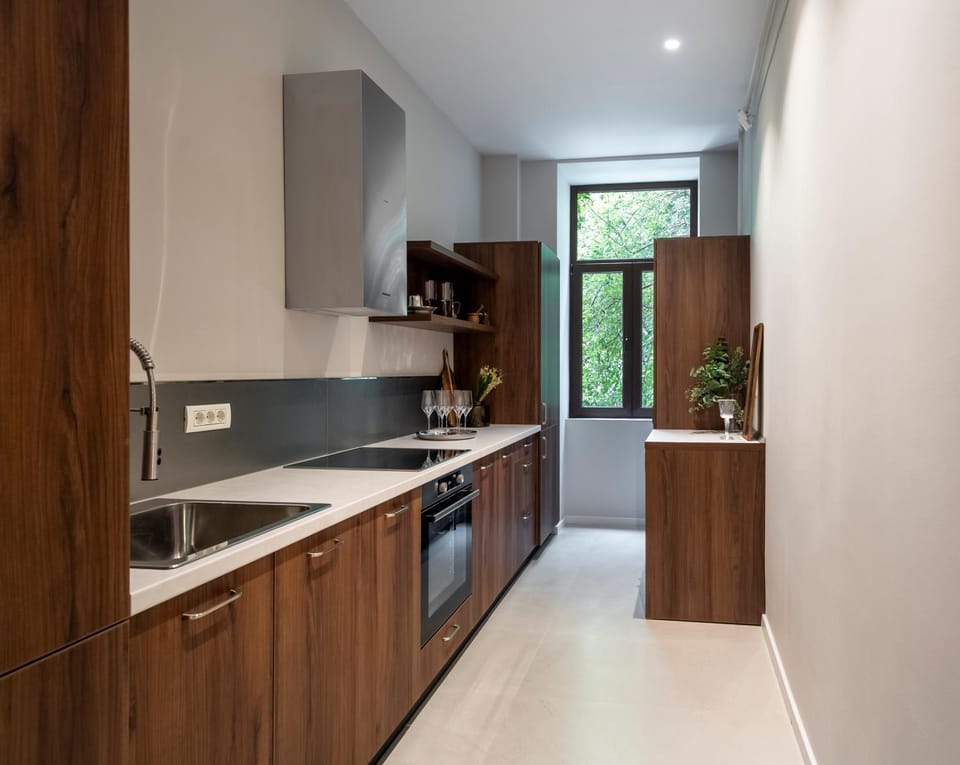 Kitchen or kitchenette, dishwasher, pet friendly, stove