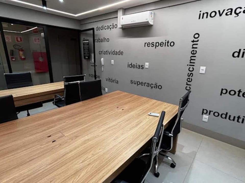 Studio com piscina e academia completa - Unidade 316 Apartment in Uberlândia