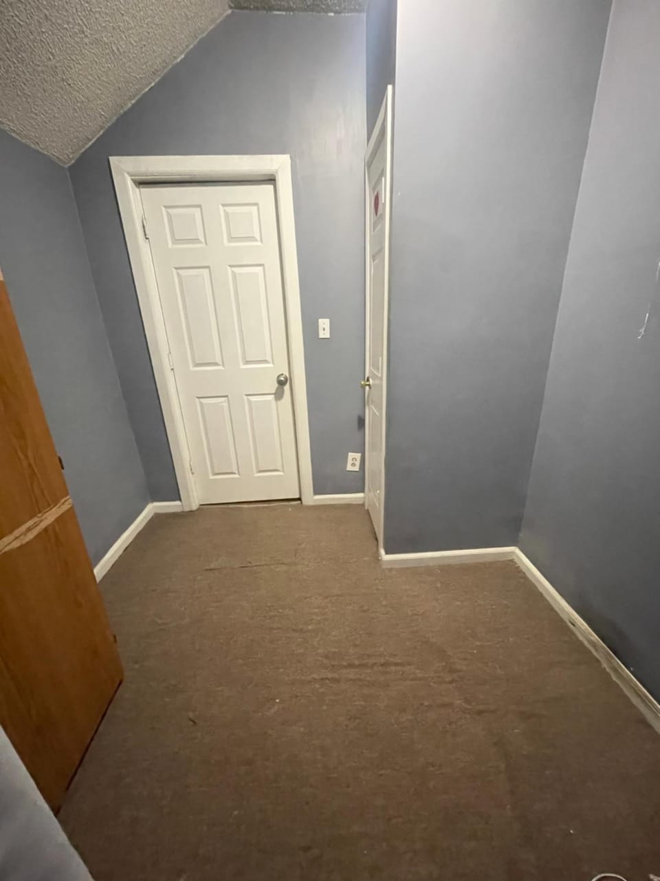 400 sq ft Quiet Private Area Vacation rental in Paterson