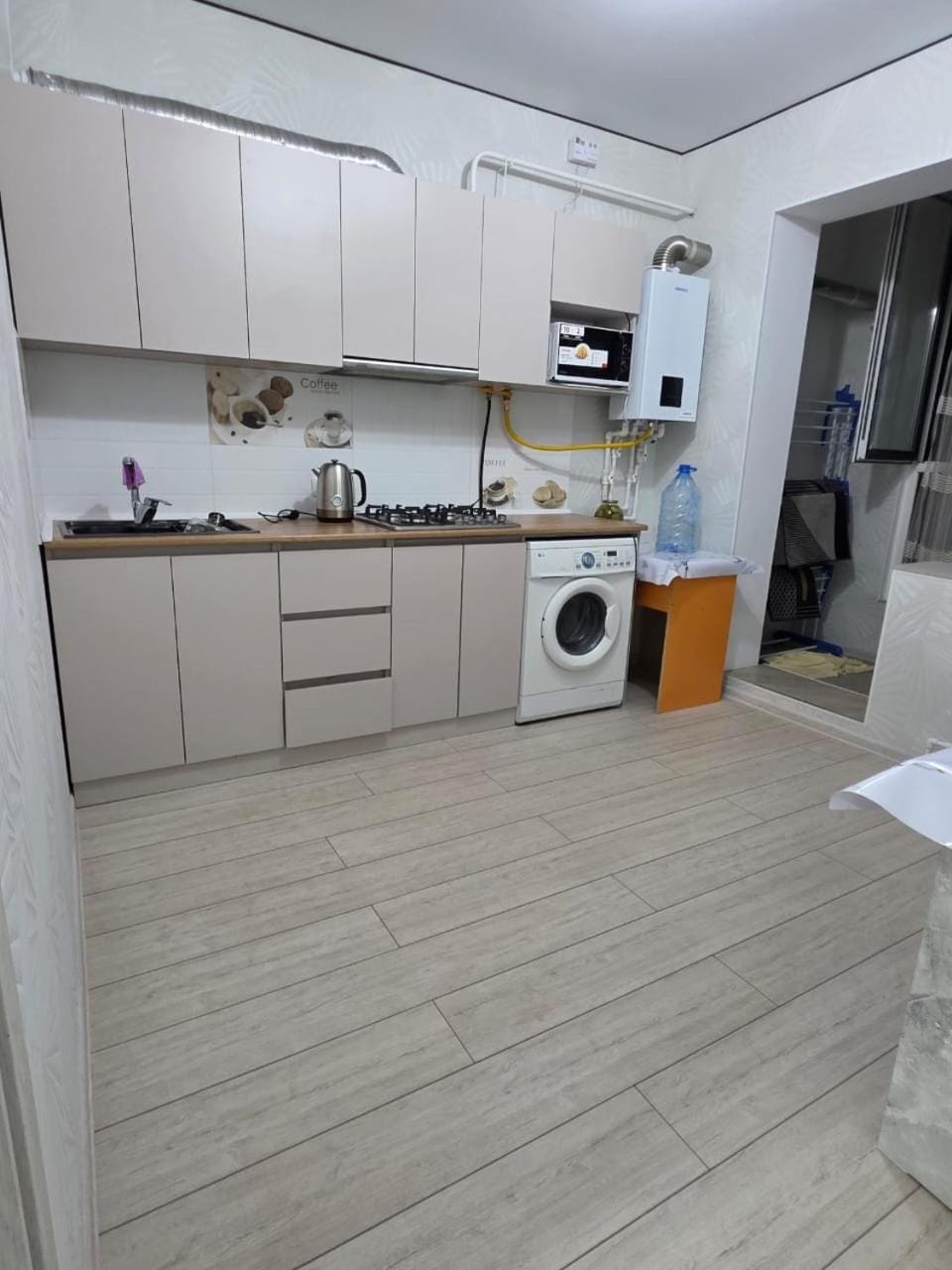 уютная квартира в хорошем ЖК и удобным расположением Apartment in Almaty Region, Kazakhstan
