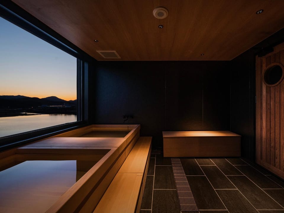 Bathroom, Bath