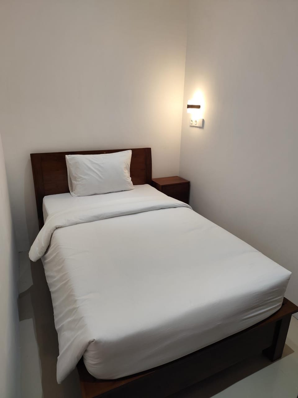 Moonrise Rooms Hotel in Bali