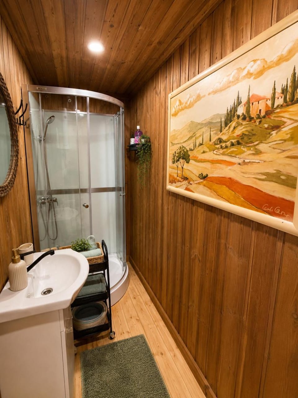 Forest Lodge Hot Tub Lake View Alpaca & Deer Park Nature lodge in Latvia