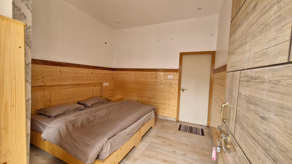 Daisy Divine Vacation rental in Uttarakhand