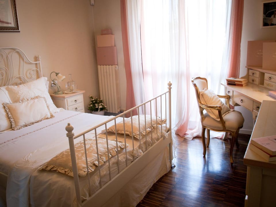 Elena's Home Bed and Breakfast in Lombardy