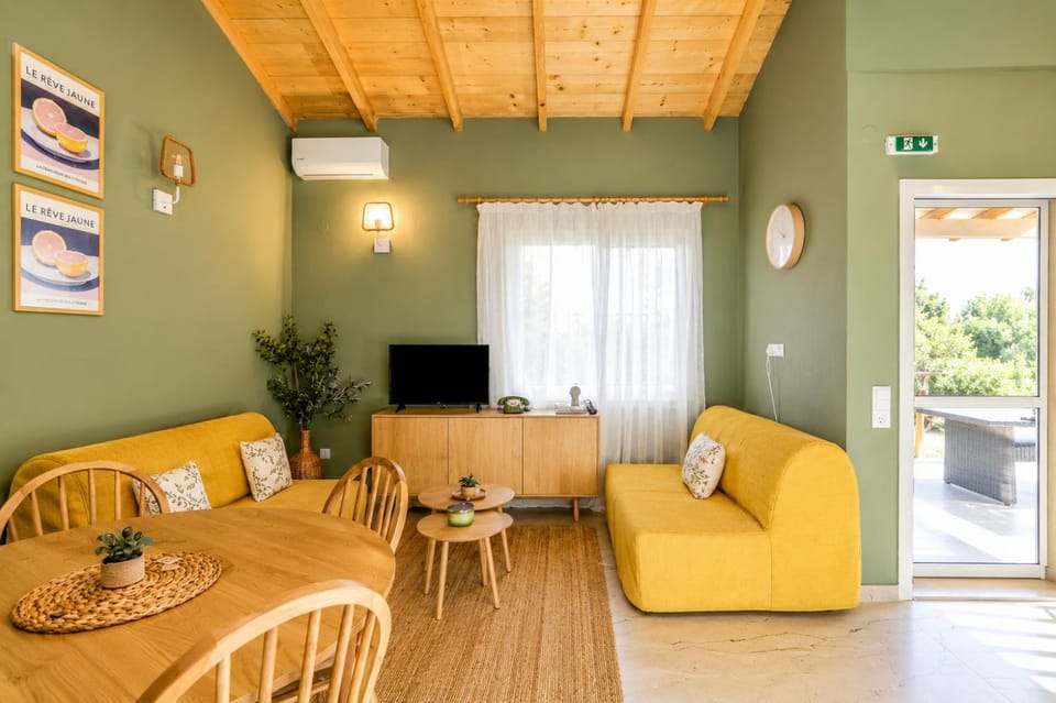 Olive Garden with Sunset & View Sea #1 Apartment in Halkidiki