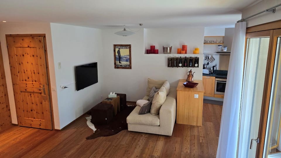 Splendida e soliva dimora con giardino Apartment in Canton of Grisons