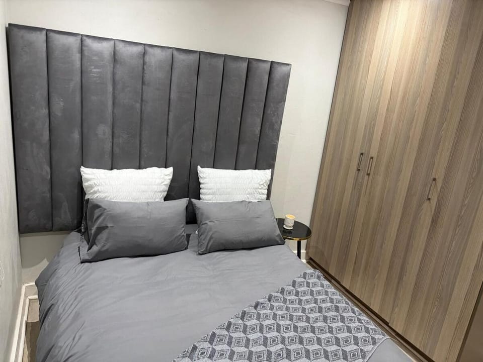 Cube Luxury Apartments Sandton Apartment in Sandton