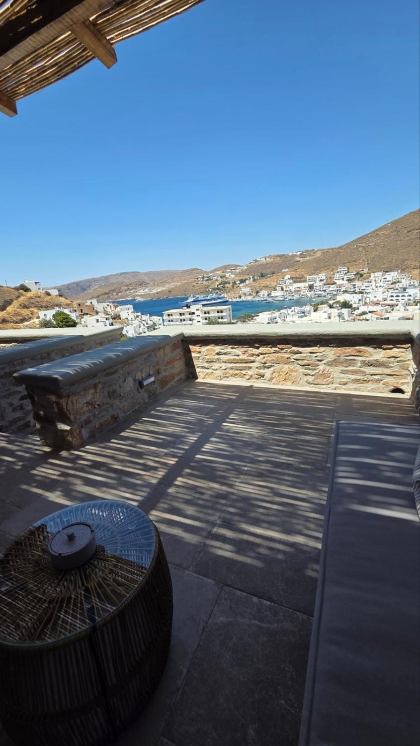 Viewport Suites Kythnos House in Kea-Kythnos