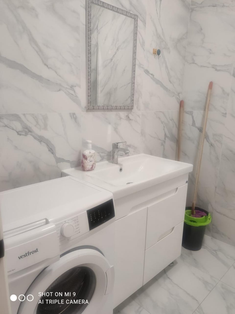 Apartments Domovik Кирила і Мефодія 11 1 Apartment in Ukraine
