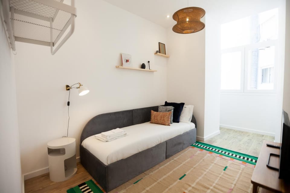 FLH Estefânia Elegant Urban Retreat Apartment in Lisbon