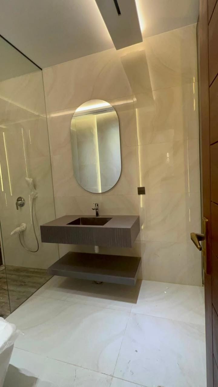 Royal Residency DHA Phase 7 Karachi Bed and Breakfast in Karachi