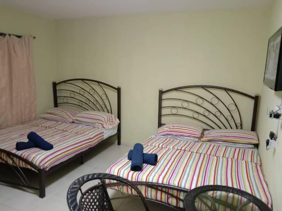 Ali's Guest House Bed and Breakfast in Penang