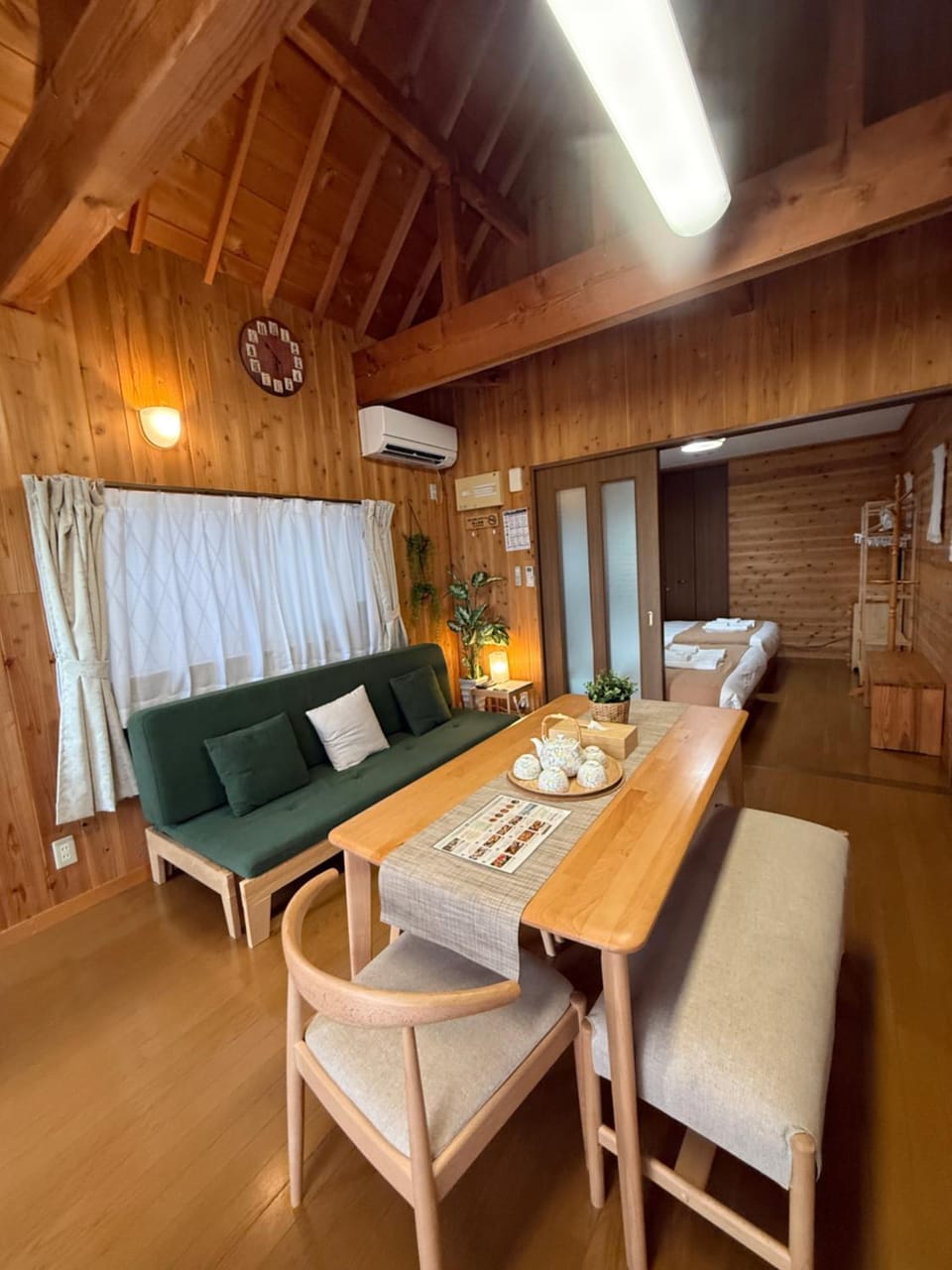 AshiのMori 高島市天然温泉付き貸切戸建て琵琶湖畔まで徒歩2分大人数で過ごせるプライベート空間でBBQも楽しめる House in Shiga, Japan