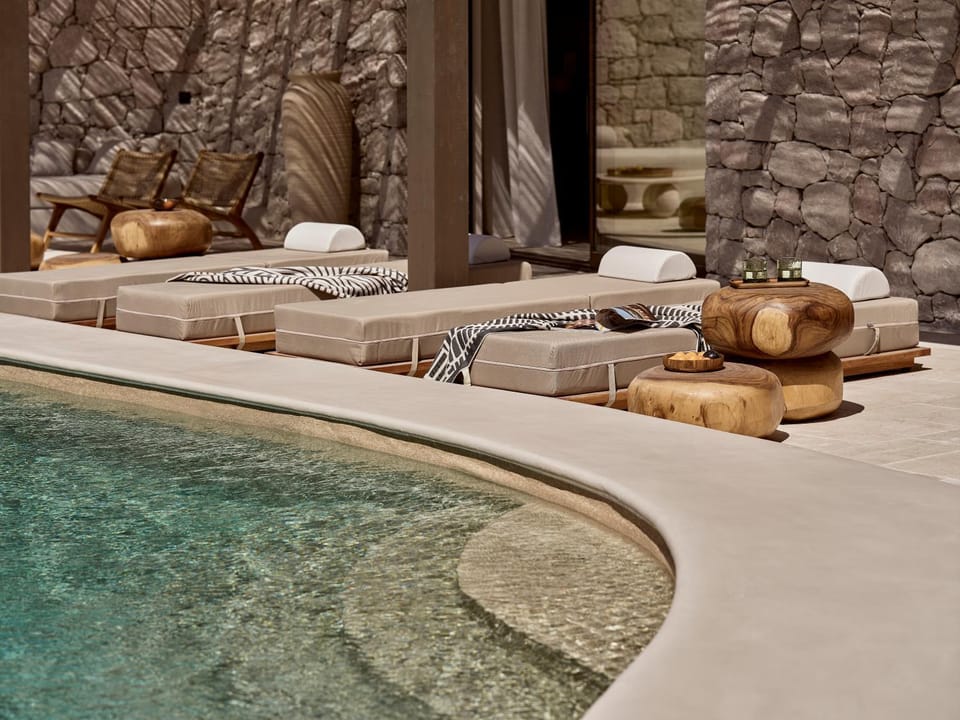 Pool view, Swimming pool