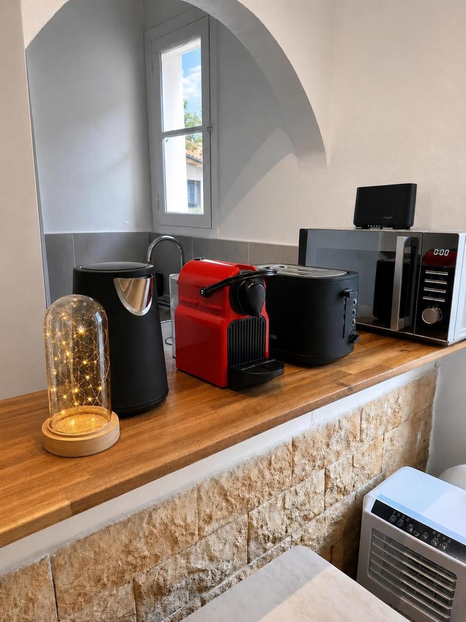 Coffee/tea facilities, Kitchen or kitchenette, toaster