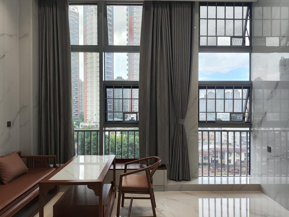 View (from property/room), Living room, Seating area, Dining area