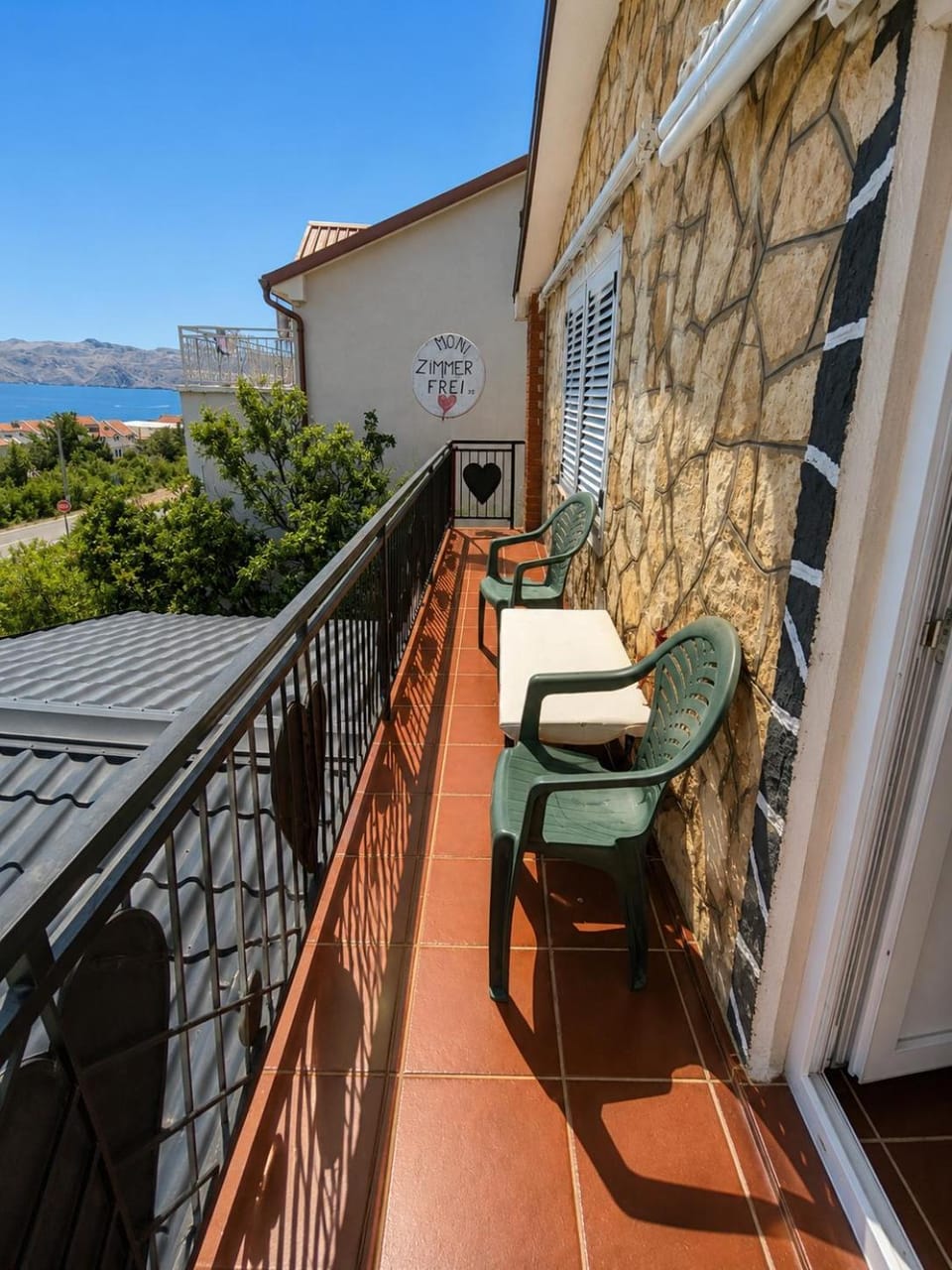 Large 4-Bedroom Apartment with Sea View & Balcony Apartment in Lika-Senj County