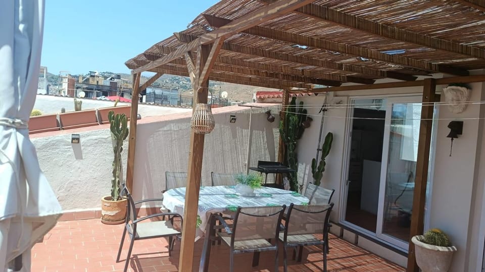 Casa reformada en el caso antiguo de Almuñécar House in Almuñécar