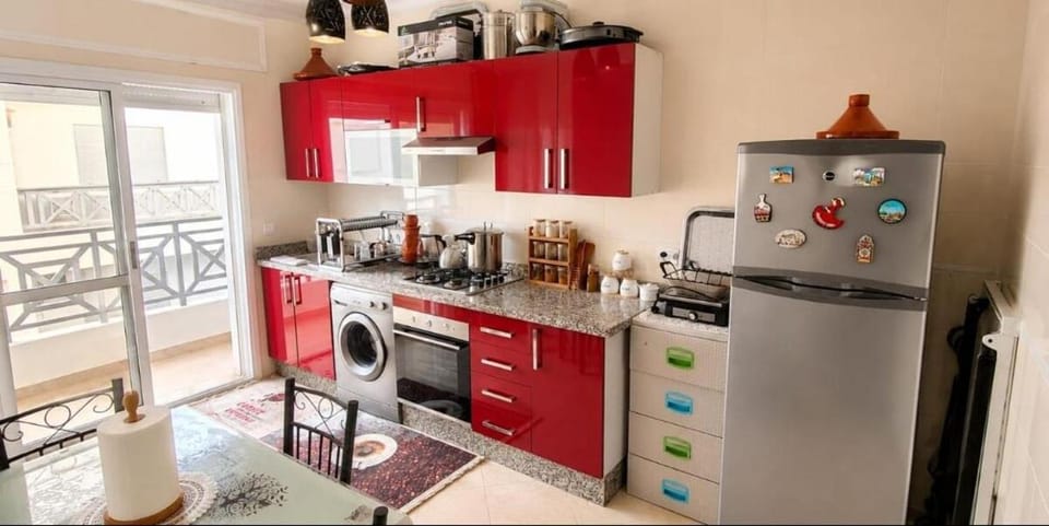 Appartement moderne sécurisé et bien situé Apartment in Tangier-Tétouan-Al Hoceima