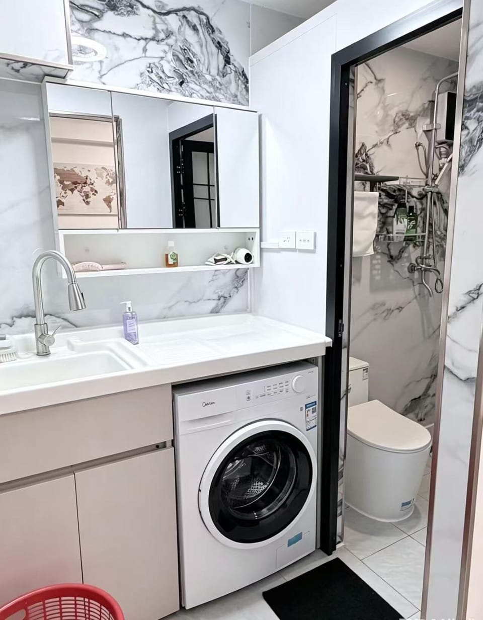 Cozy Room Near McDonald's Denarau Port Free Parking Wi-Fi Apartment in Nadi