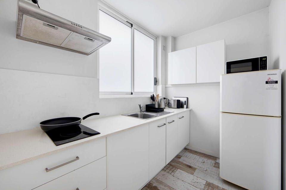 Kitchen or kitchenette, stove