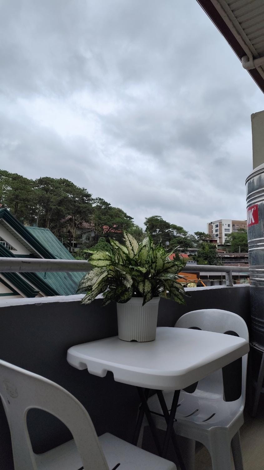 Balancia Guest House 3F unit 5 Apartment in Baguio